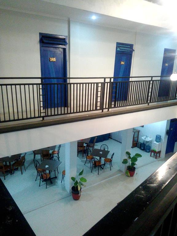 Zameena Guest House Cimahi Esterno foto