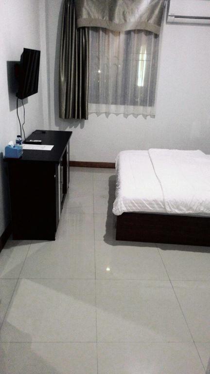 Zameena Guest House Cimahi Esterno foto
