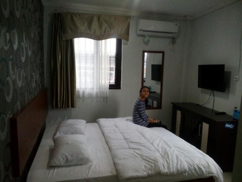 Zameena Guest House Cimahi Esterno foto